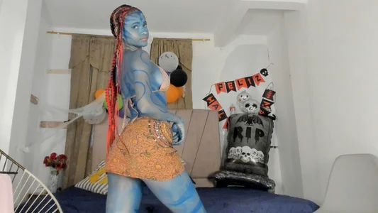 Nina_keller_ pandora's girl Bilde 4