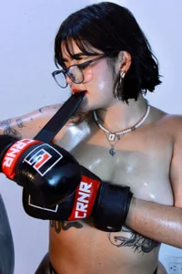 Valery__James Public  5. fénykép