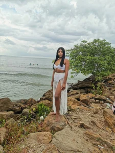 ZOEGARNER01 life Hình 8