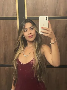 Emilia_Bakerrの🎄の 2枚の写真