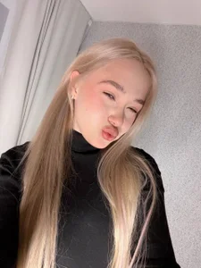 Lina_Banks Platinum girl 圖片 2