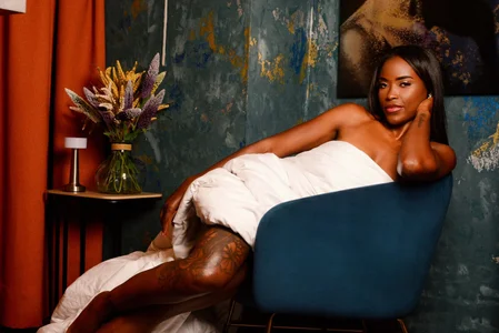 Valeriix_ Tentations has my name, Valeri. Pic 2