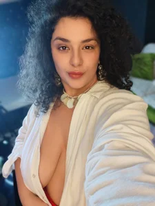 BohoBabeLexy Public Pic 5