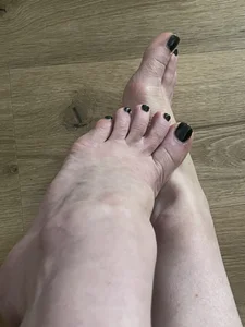 claryebon Foot Pic