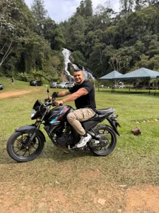 Marco_Vega: Wild Route🏍️🌿 ( 5 фото)