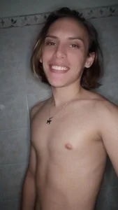 shirtless ภาพเซ็กส์ 4 รูปของ max_721