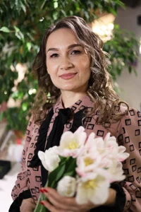 Lillian_White Public  5টি ছবি