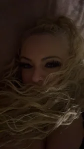 BonnyDesireのPublicの 3枚の写真