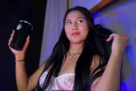 Iris_Thompson_ Your favorite university 🔥📚 Fotka 2