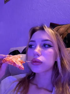 BoulevardTwin egirl vibes🎮 Immagine  4