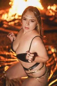 Aida_adamsfire girl图片 6