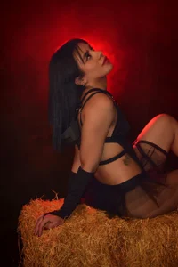 Rachel_Donnelly Happy Halloween!!🎃👻  3টি ছবি