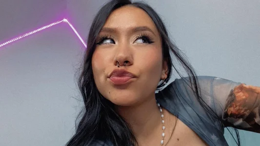 Alana_Nicholson Public Foto 2