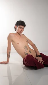 one day by day 😘🥵 de AlmondEyesAngel  5 Imagens