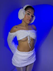 Annavic__✨ Winter Tease图片