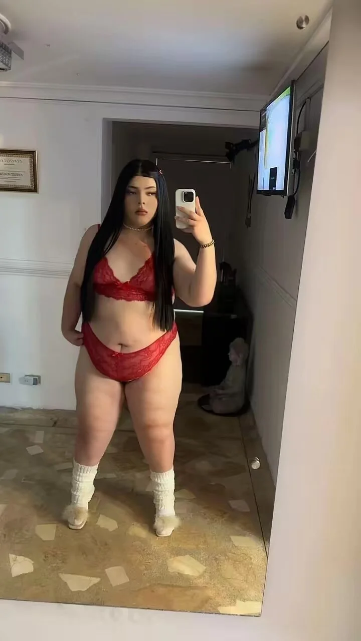 Foto em tendência de ScarlettDreamss7 8559