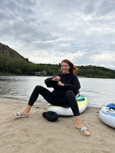 MistyBarnes we dance sitting down Pic 2