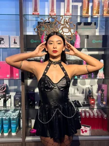 MeganCruzGB A sexy jellyfish 😈 Pic 2