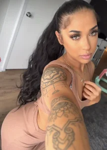 vibingwithvi Public Pic