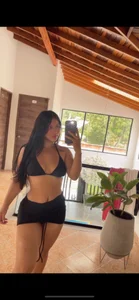 Estefanii- 👙☀️ Pic 2