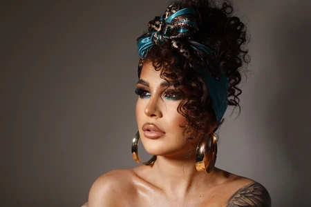 amiraroshen 🥵🥵 Pic 5