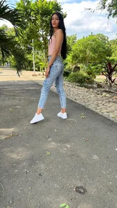 Ivonne_Channel Public Pic 4