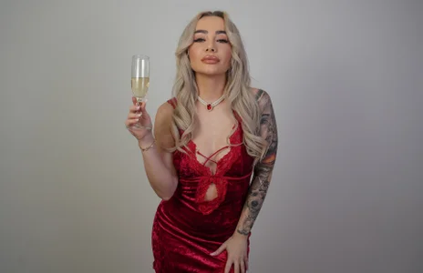 FrancescaMcGray Happy Holidays صورة واحدة|FrancescaMcGray Happy Holidays صورتان|FrancescaMcGray Happy Holidays  6 صور|FrancescaMcGray Happy Holidays  6 صورة