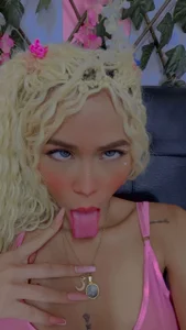 Threesome-no-mercy Public Pic