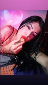 Naomy2033 kullanıcısının Public albümü -  3 fotoğraf