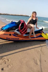 SaraElise At sea 🌊👑 Foto 3