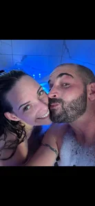 lovecouple1986 Public Pic 3