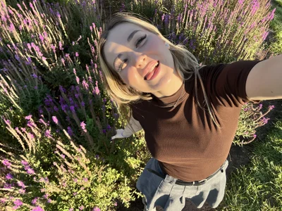 EmilyVale: Public ( 7 фото)