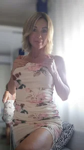 Public od Ellisagirl  6 snímek