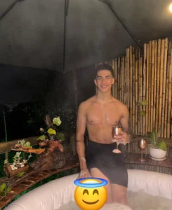 Goldendesirexx Public Pic 4