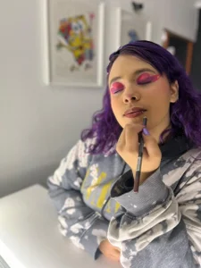 Lucy_art Admire my makeup up close.💋😏 Immagine  5