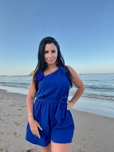 Lady__V Public Pic 6