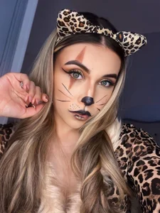 charlotte__grey Happy Halloween 👽🤖👻💀 Poză 3