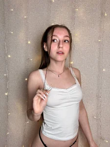 Sweet_Pussy_Girl: Just Teasing ( 2 фото)