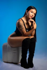 Kaia_Lauren Public صورة واحدة|Kaia_Lauren Public صورتان|Kaia_Lauren Public  3 صور|Kaia_Lauren Public  3 صورة