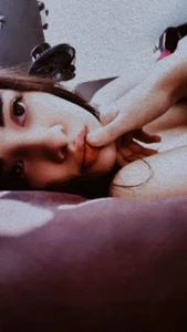 RavenTonic Nice to meet you, I'm Kristina Poză 9