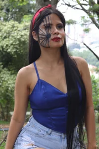 liz_cat97_ happy March Pic 5