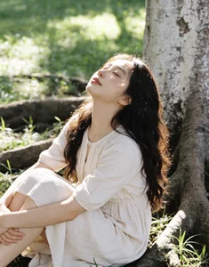 Yuyouwei- 开心一点 Pic 3