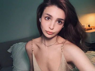 Eva_Zill 🌞 Dawn of Desire 🌙 Billede