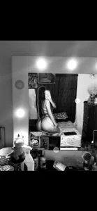 Luna_Velvet07 Public 사진