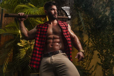 cesar_jonnesのLumberjackの 2枚の写真