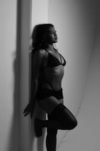 ZoeRuiiz Damn seduction 🔥 Pic 4