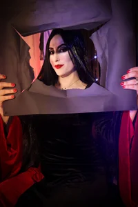 Belly_Rosse 📸Morticia Bilde 3