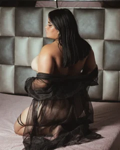 abbiecollins_js Abbie 💝  2টি ছবি