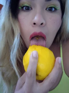 Public od LatinaCalienteMilf  snímek