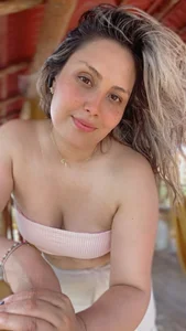 Julianna_Rojas Public Pic 2